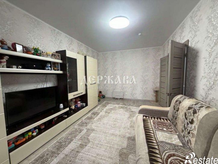 1-комн квартира мкр Заречье, 17,  д. 17