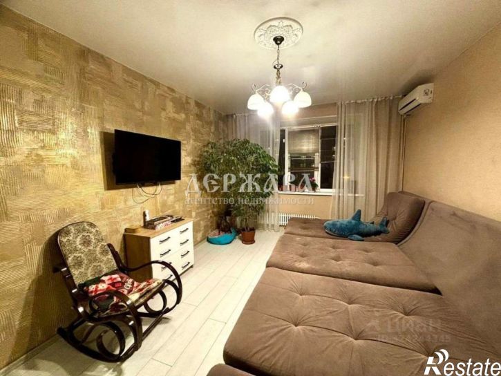 3-комн квартира Восточный мкр, 33,  д. 33