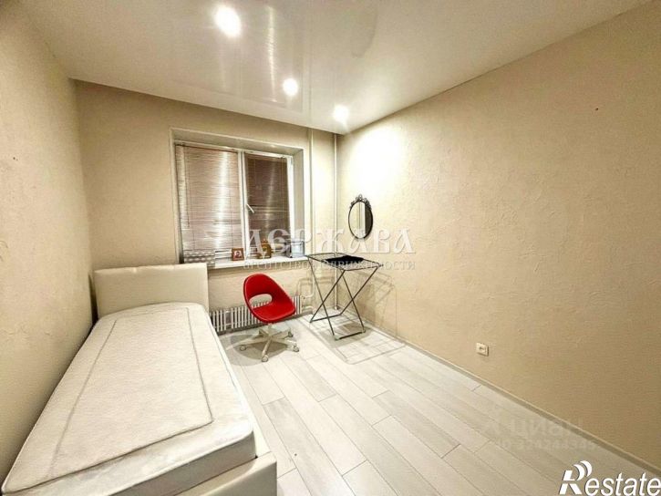 3-комн квартира Восточный мкр, 33,  д. 33