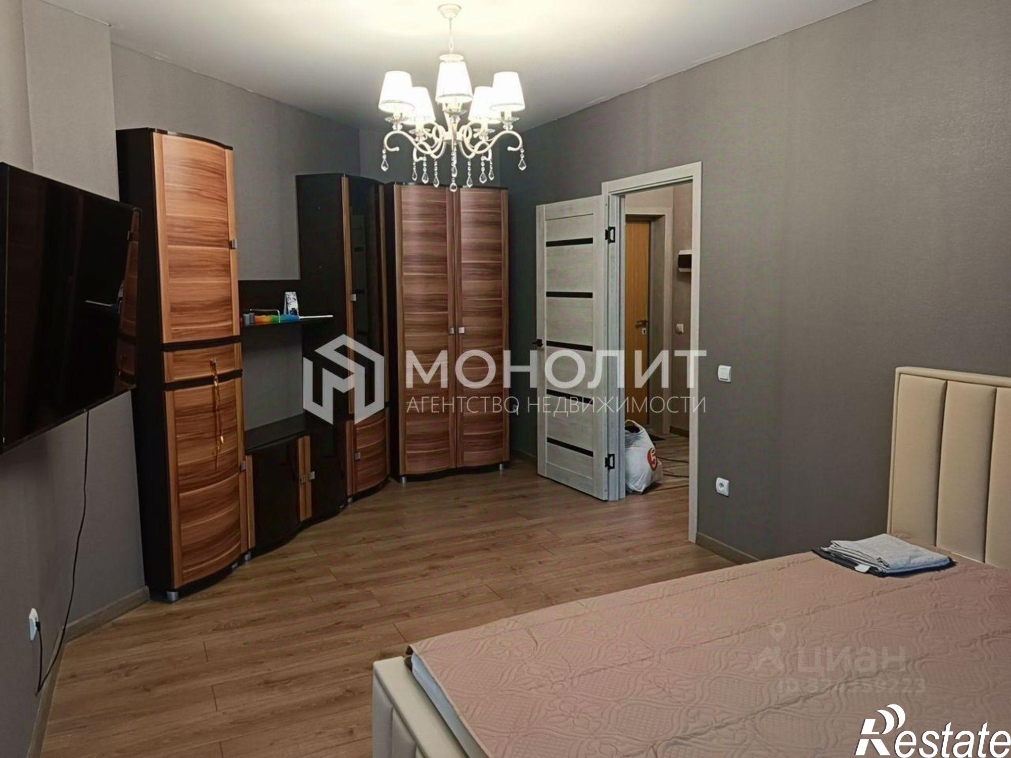 Сдать квартиру за 25 000 рублей на Космос мкр,дом 11