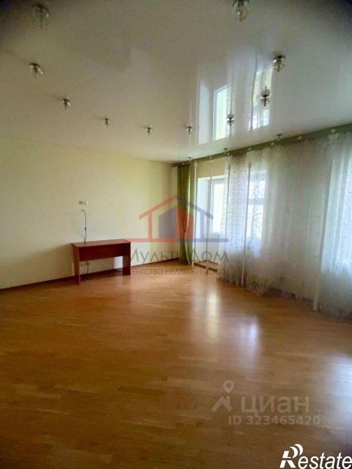 3-комн квартира Степной мкр, 15,  д. 15