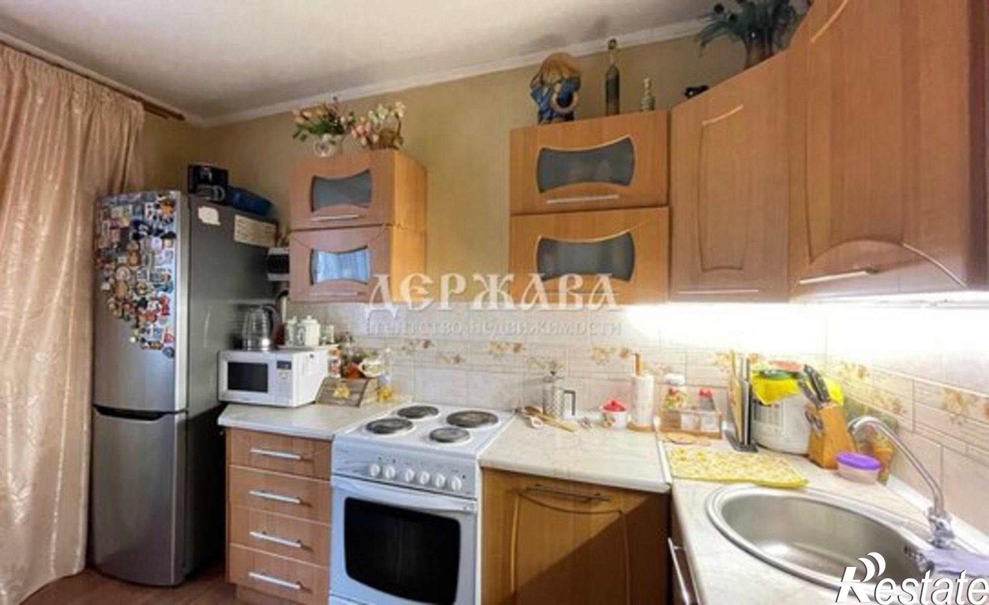 Купить квартиру за 3 500 000 рублей на мкр Приборостроитель, 27