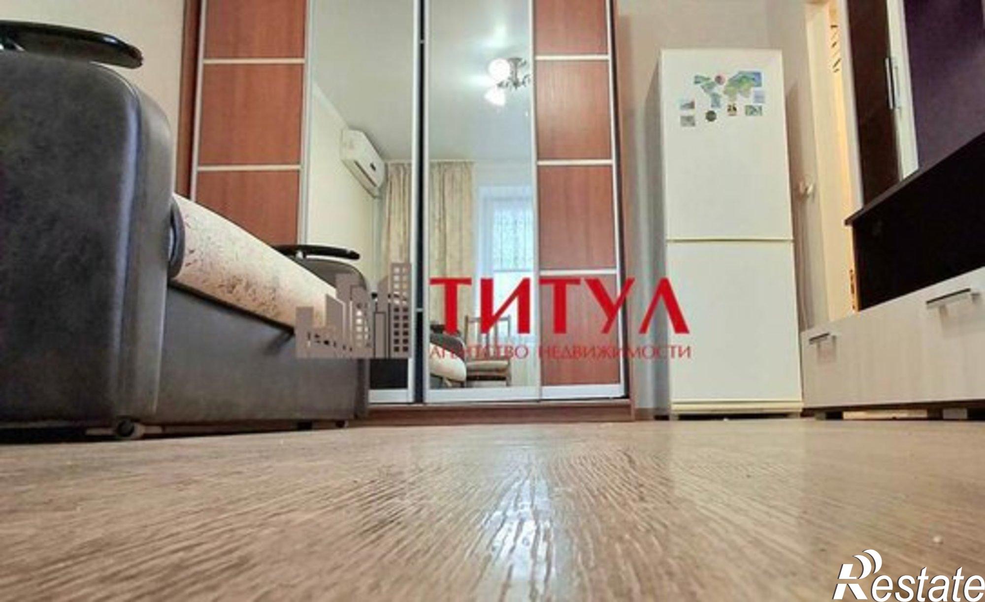 Купить квартиру за 2 400 000 рублей на мкр Горняк, 10