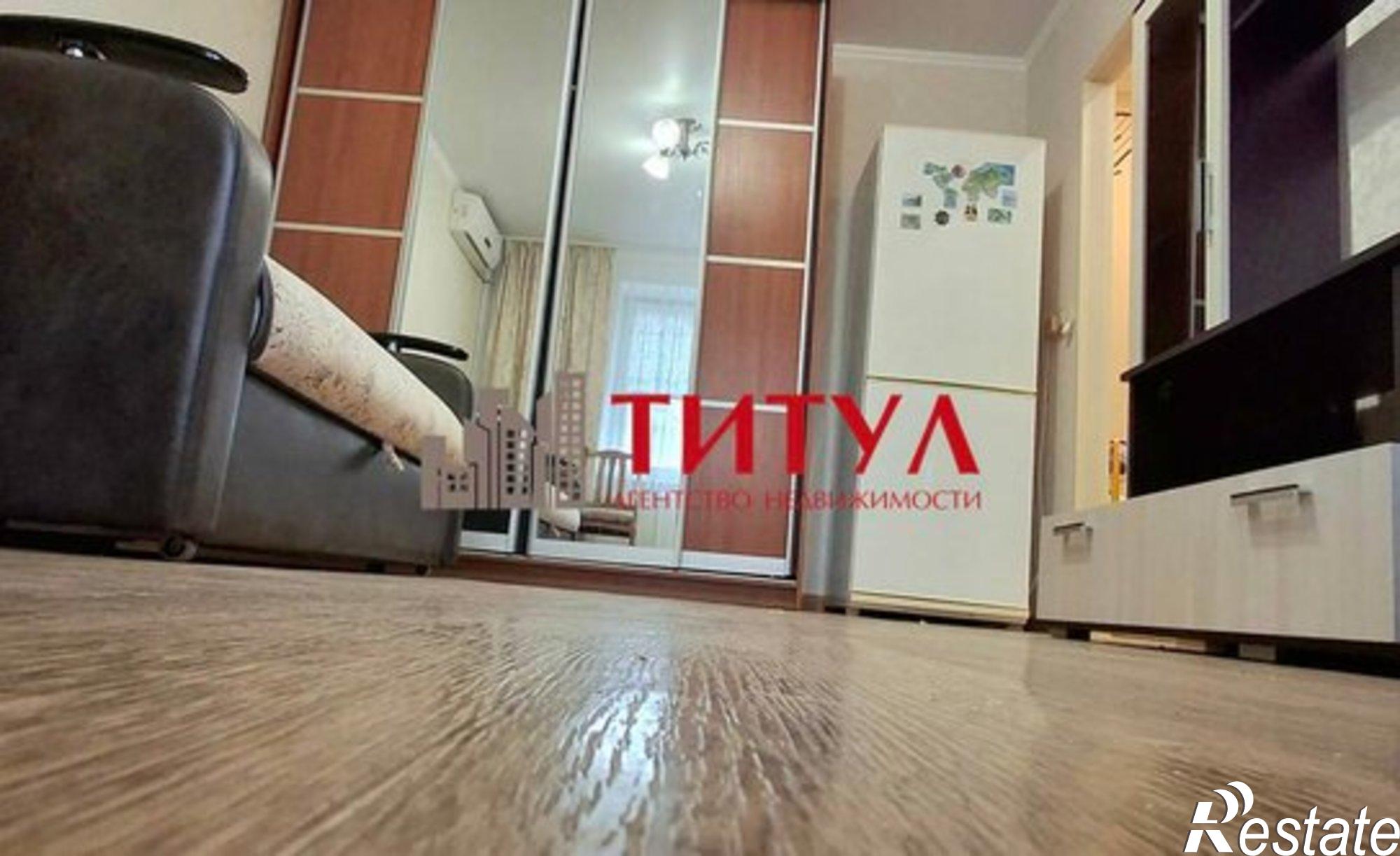 Купить квартиру за 2 400 000 рублей на мкр Горняк, 10