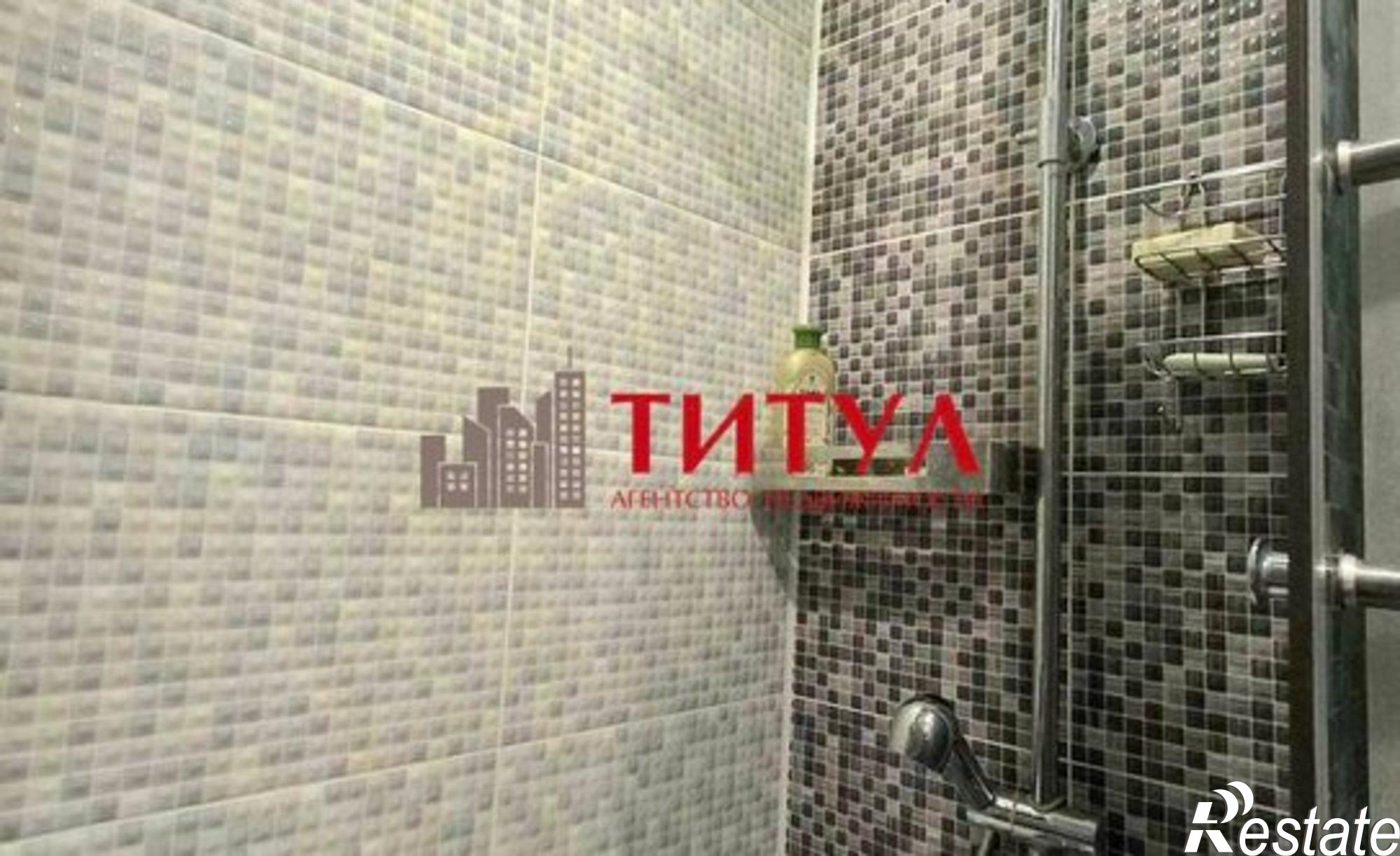 Купить квартиру за 2 400 000 рублей на мкр Горняк, 10