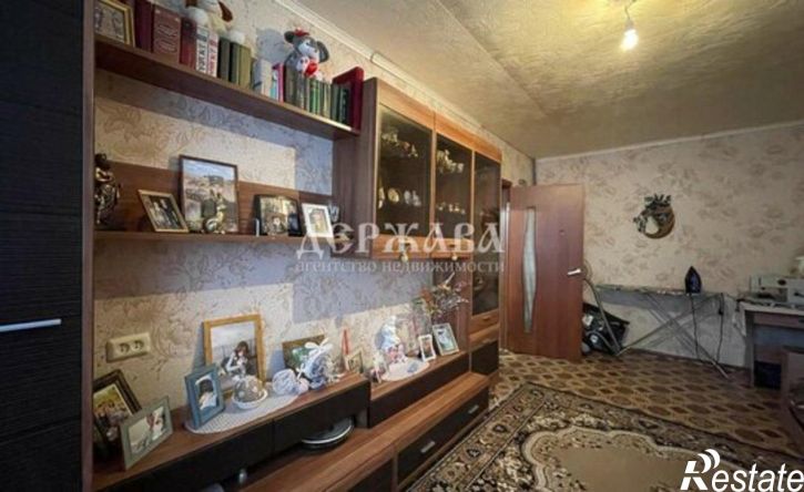 2-комн квартира мкр Приборостроитель, 27,  д. 27