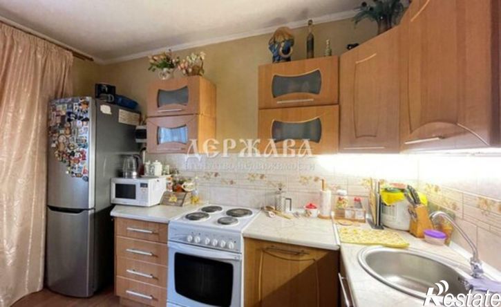 2-комн квартира мкр Приборостроитель, 27,  д. 27