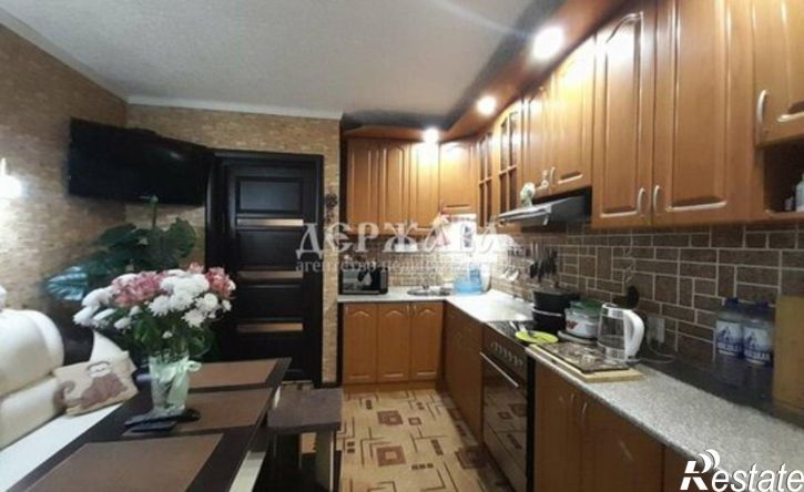 2-комн квартира мкр Макаренко, 29,  д. 29