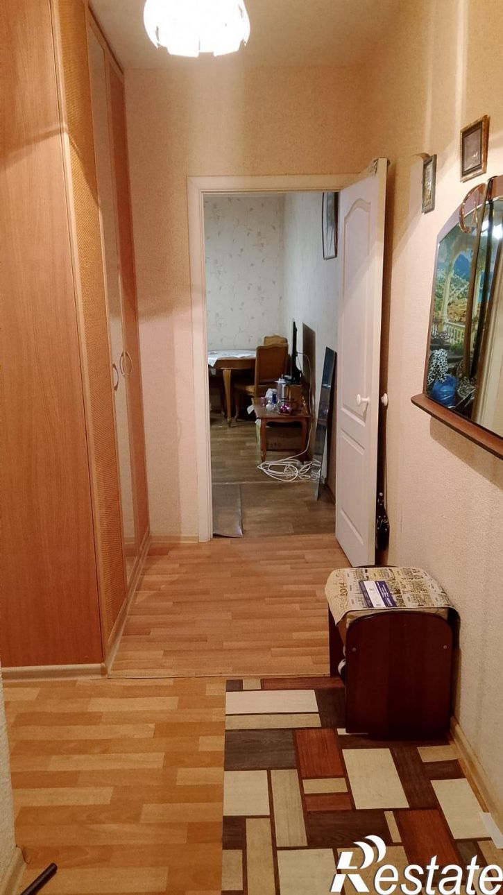 2-комн квартира мкр. Жукова, 21