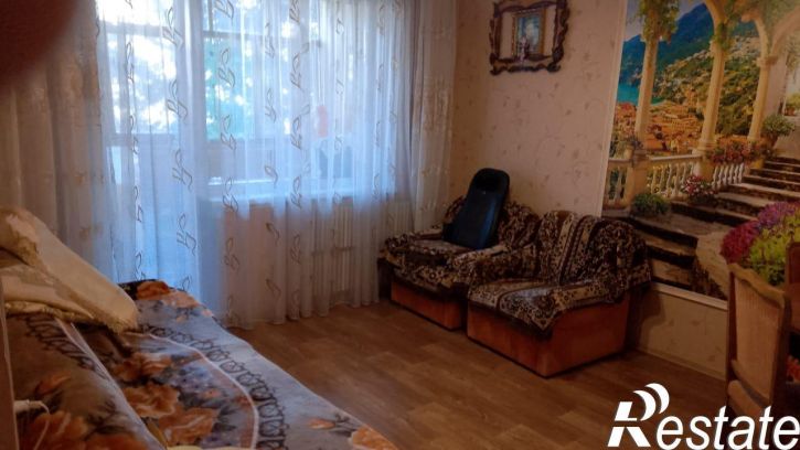 2-комн квартира мкр. Жукова, 21