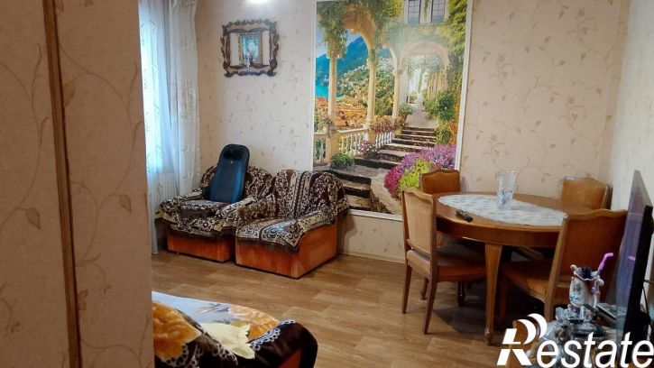 2-комн квартира мкр. Жукова, 21