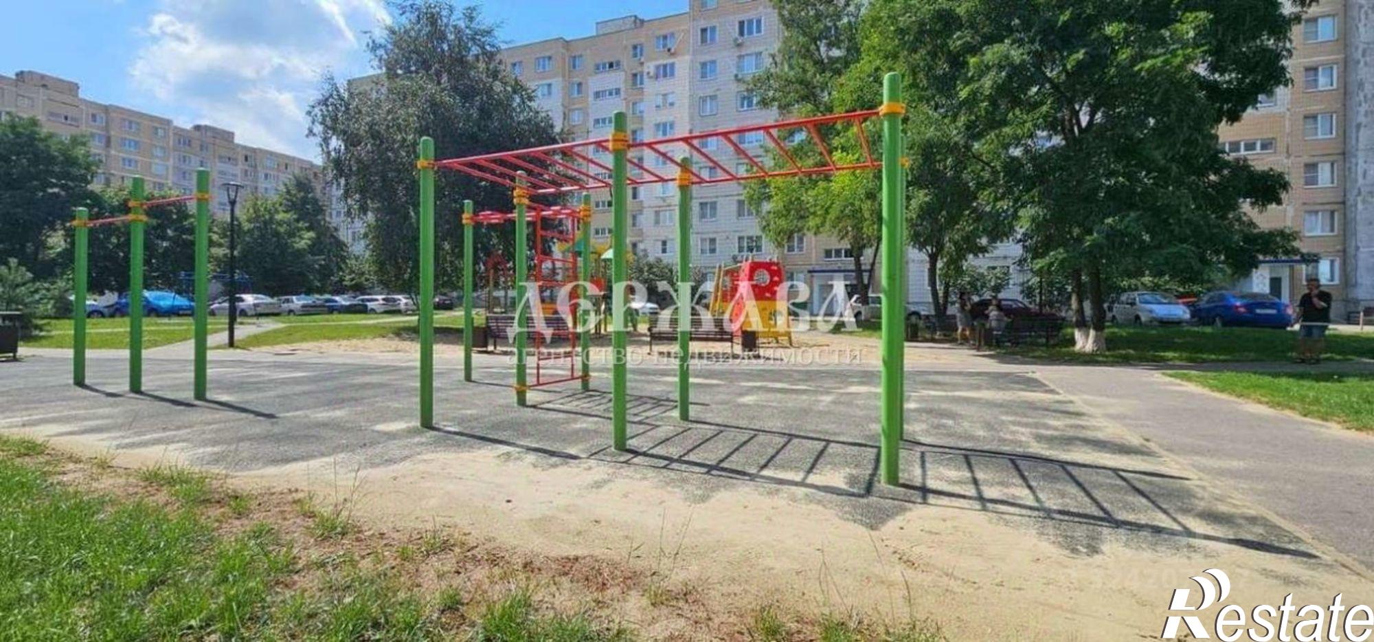 Купить квартиру за 3 100 000 рублей на Южный мкр, 2