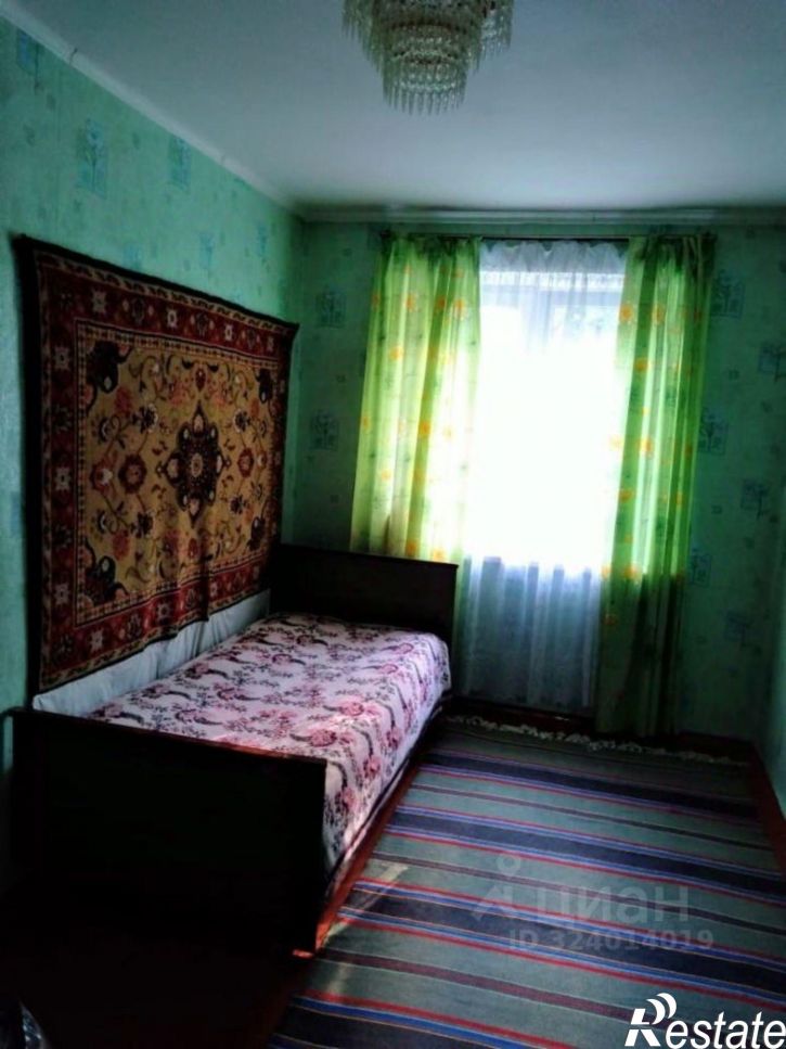 3-комн квартира Парковый мкр, 12,  д. 12