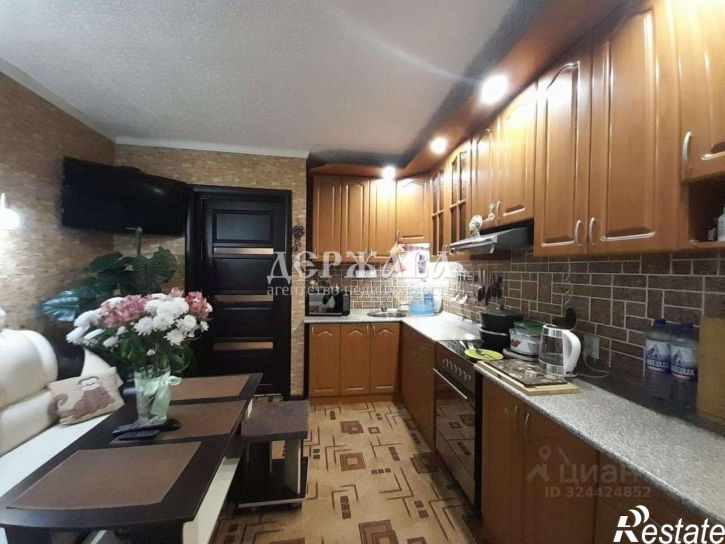 2-комн квартира мкр Макаренко, 2,  д. 2