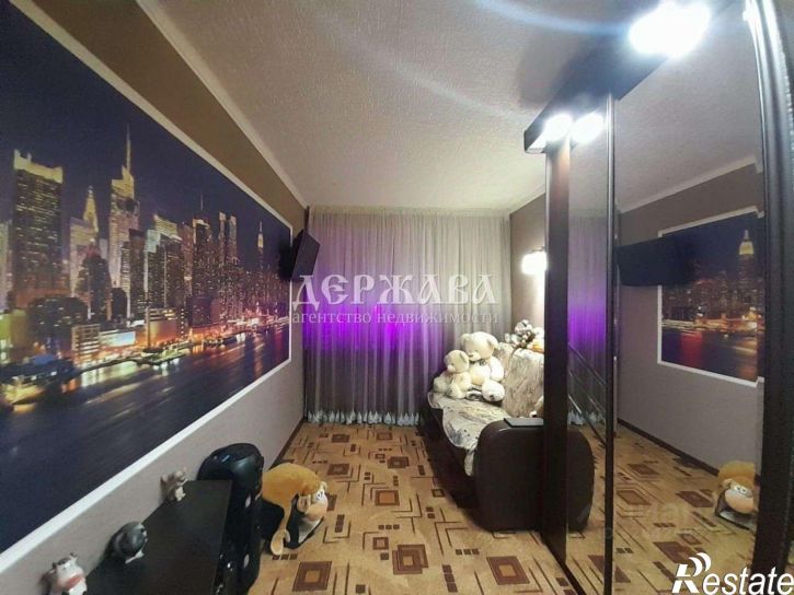 2-комн квартира мкр Макаренко, 2,  д. 2