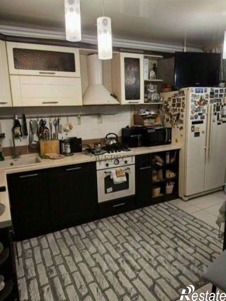 3-комн квартира кв-л Старая мельница, 9,  д. 9