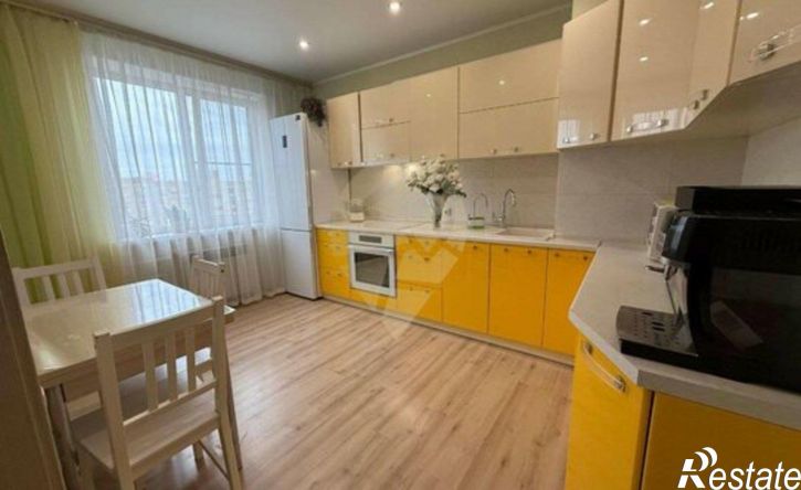 3-комн квартира Восточный мкр, 33,  д. 33