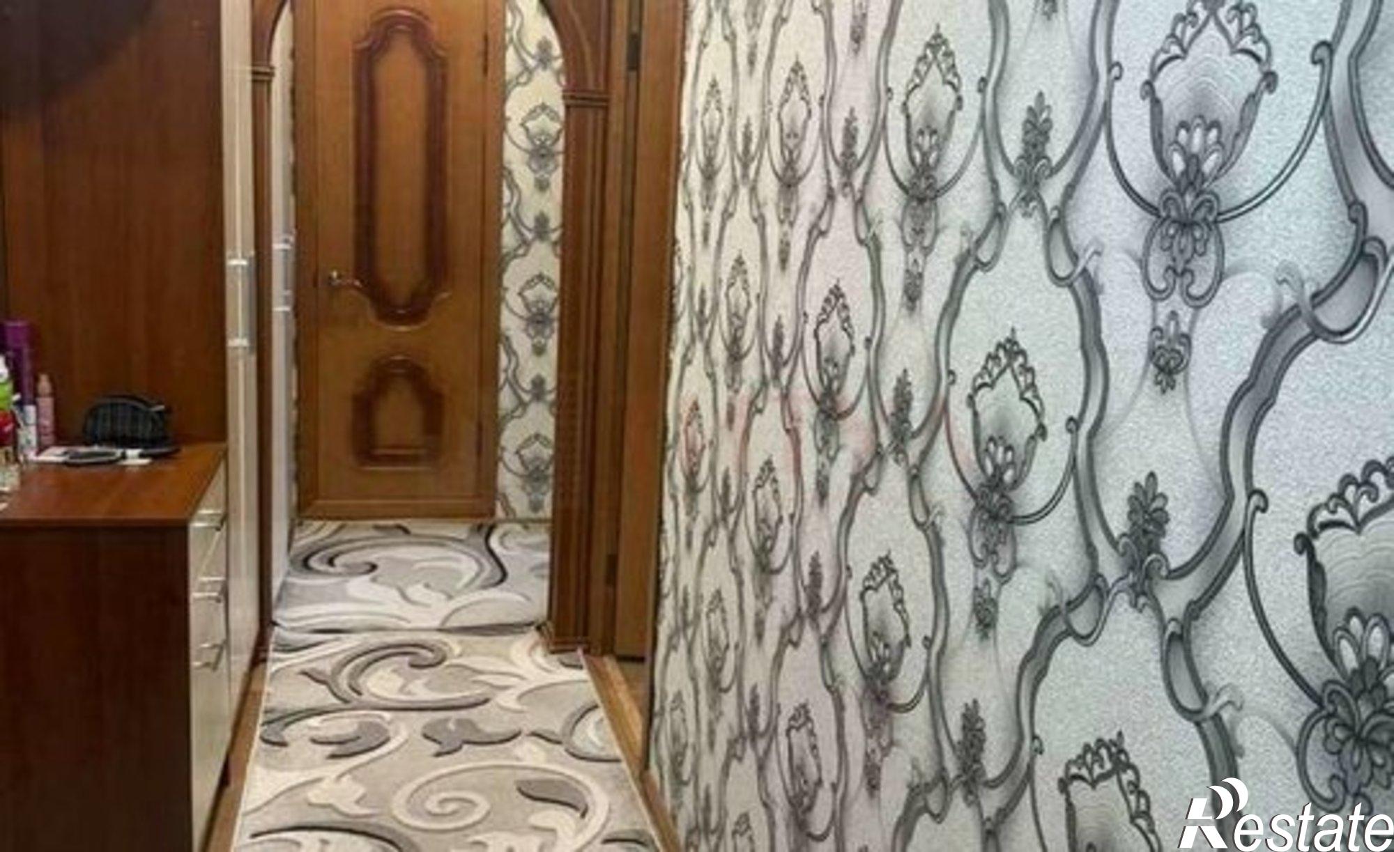 Купить квартиру за 5 555 000 рублей на мкр Конева, 8