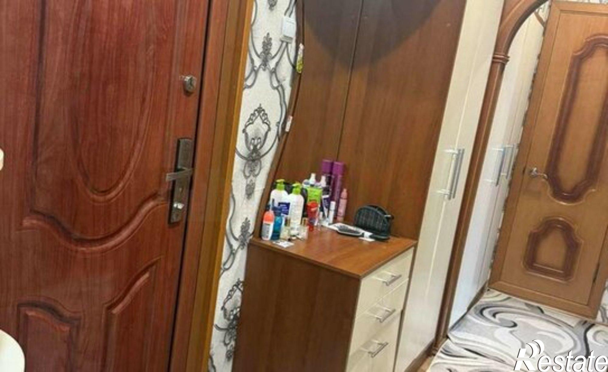 Купить квартиру за 5 555 000 рублей на мкр Конева, 8