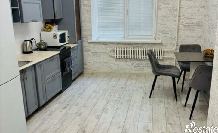 3-комн квартира Восточный мкр, 1,  д. 1