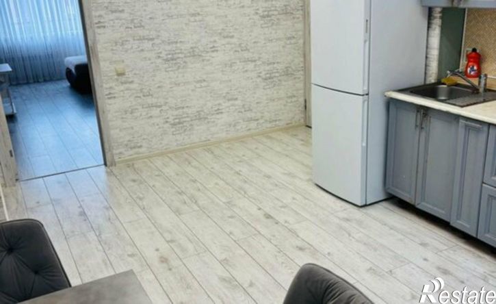 3-комн квартира Восточный мкр, 1,  д. 1