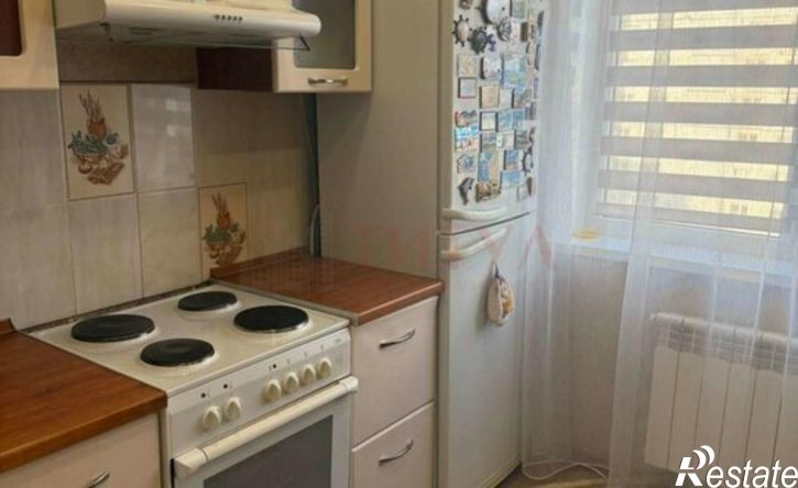 2-комн квартира мкр Конева, 8,  д. 8