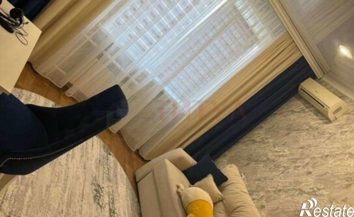 2-комн квартира мкр Конева, 8,  д. 8