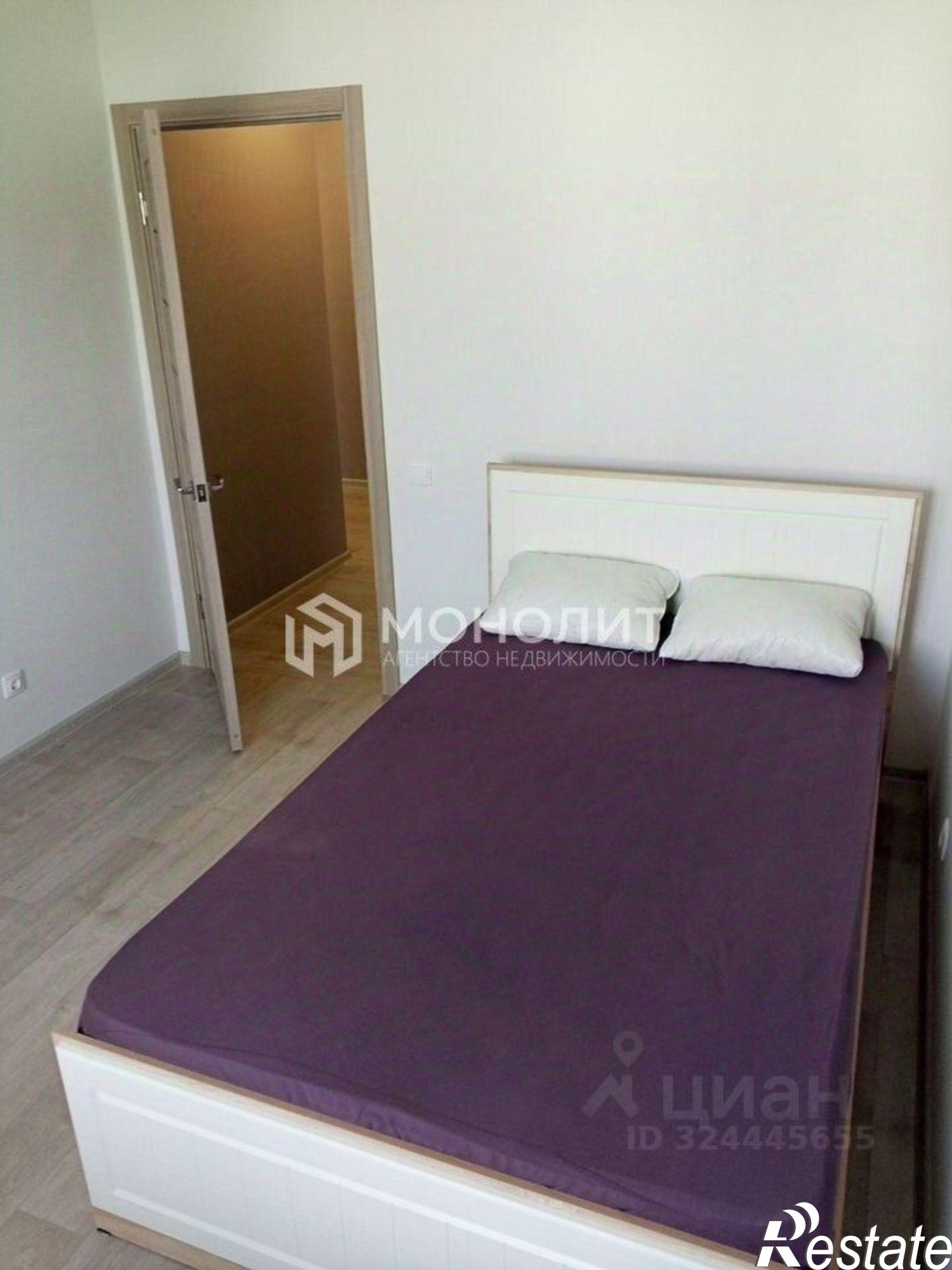 Сдать квартиру за 28 000 рублей на мкр Заречье, 17