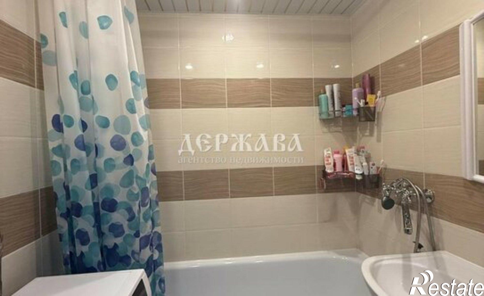 Купить квартиру за 3 400 000 рублей на мкр Макаренко, 15