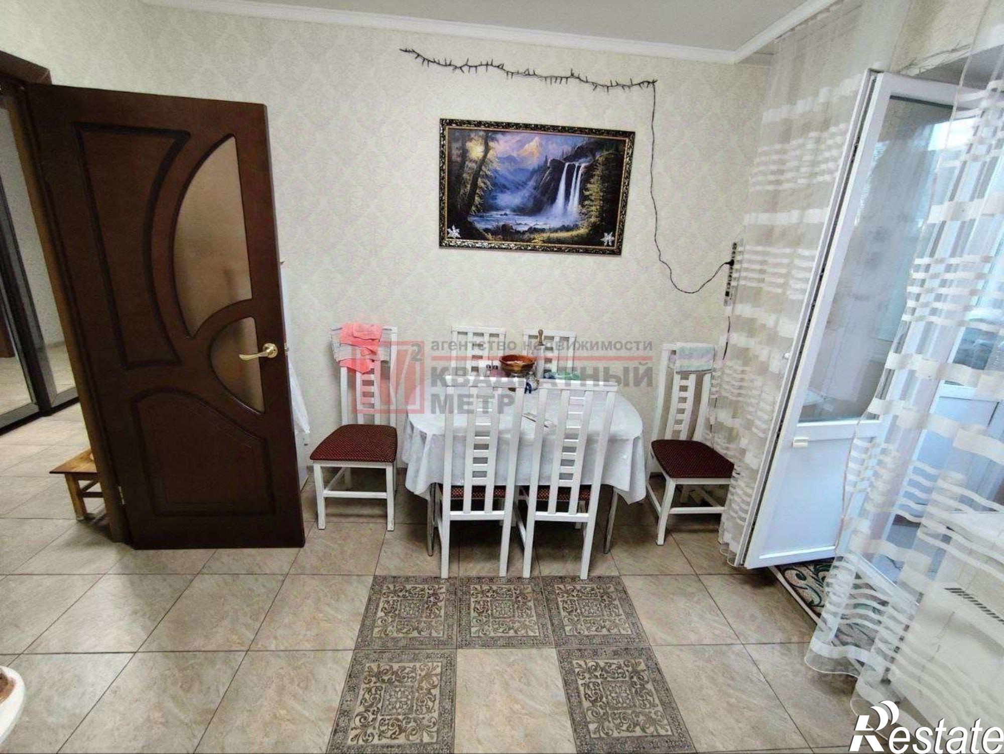 Купить квартиру за 7 600 000 рублей на мкр Космос, 14