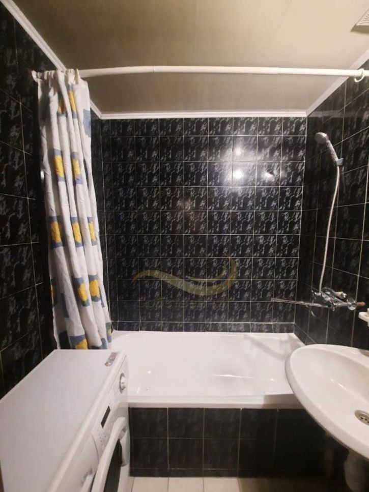 2-комн квартира Конева мкр, 11