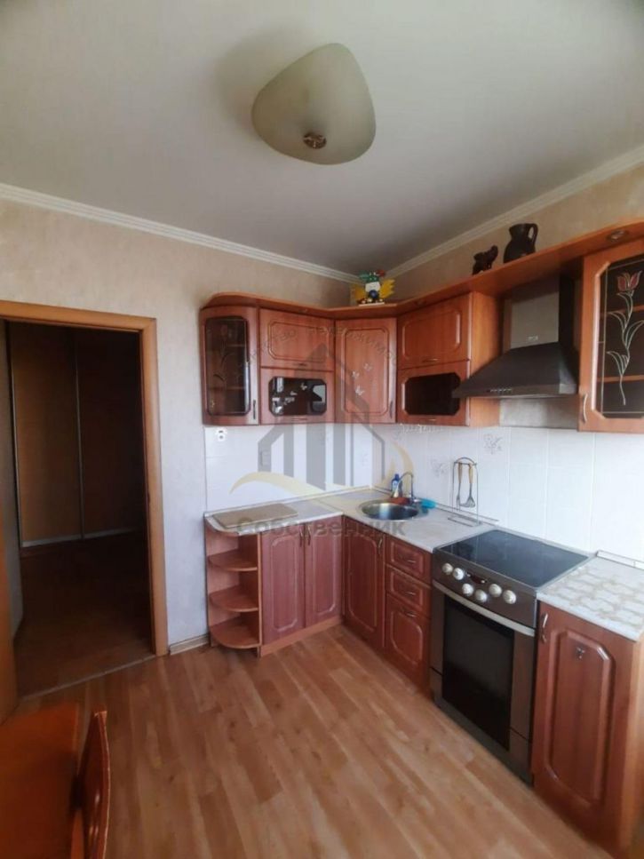 2-комн квартира Конева мкр, 11