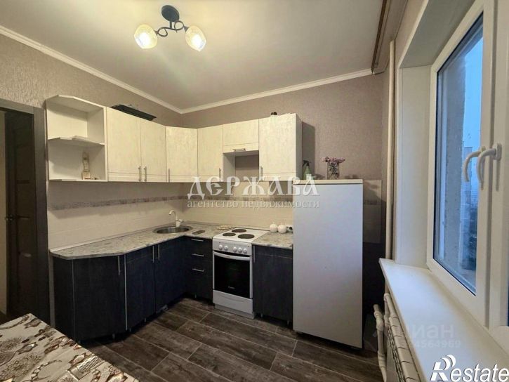 1-комн квартира мкр Макаренко, 15,  д. 15