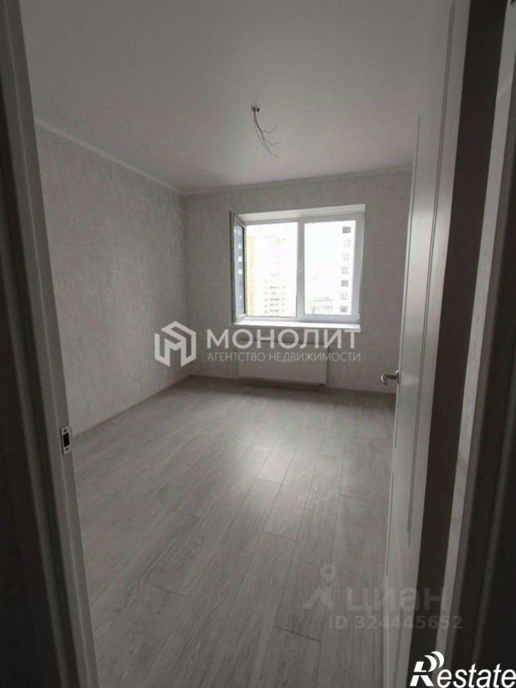 2-комн квартира Степной мкр, 35,  д. 35