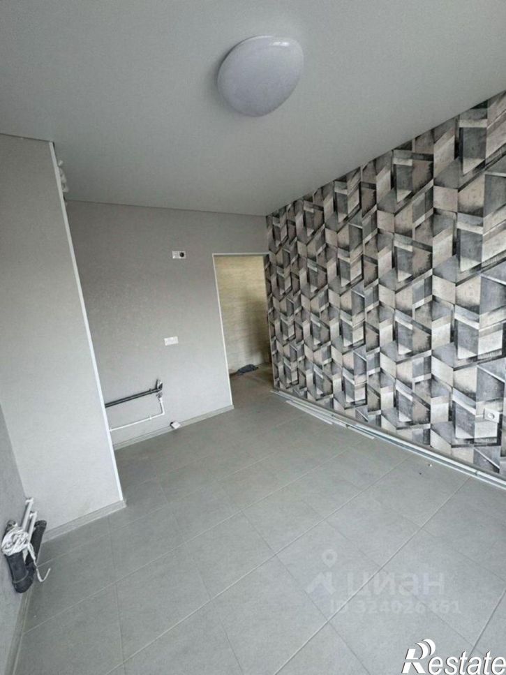 3-комн квартира Весенний мкр, 12 Б,  д. 12 Б,  к. Б