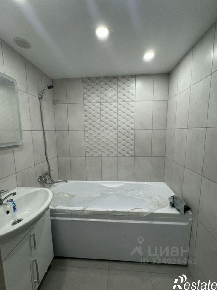 3-комн квартира Весенний мкр, 12 Б,  д. 12 Б,  к. Б