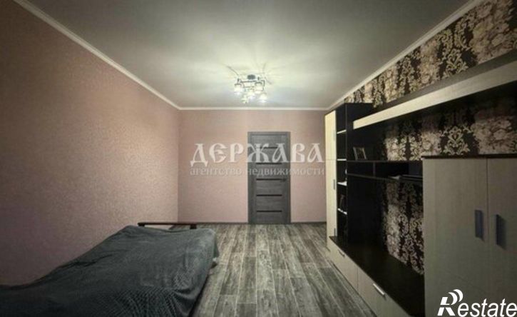 1-комн квартира мкр Макаренко, 15,  д. 15