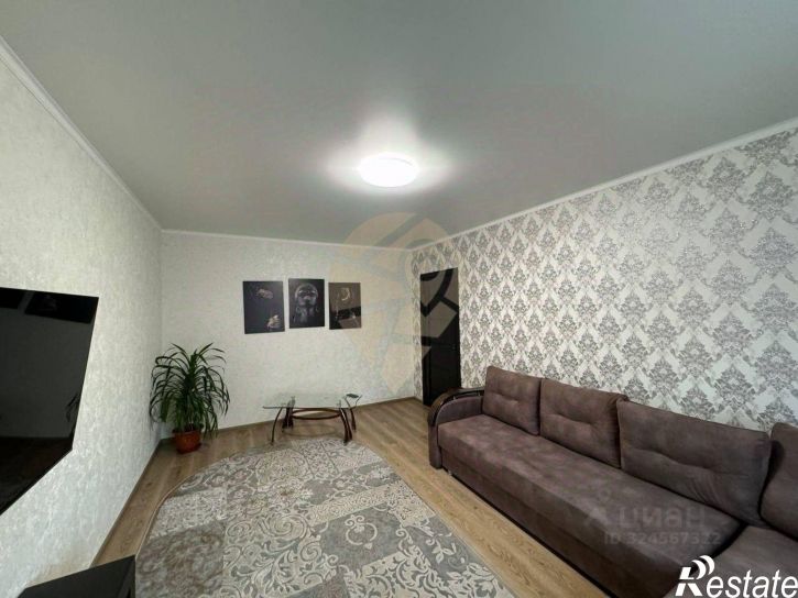 1-комн квартира мкр Макаренко, 15,  д. 15