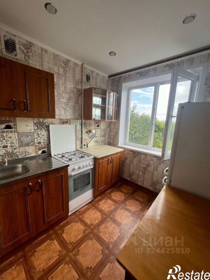 2-комн квартира ул Хмелева, 1,  д. 1