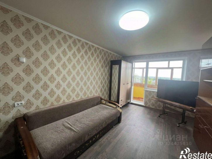 2-комн квартира ул Хмелева, 1,  д. 1