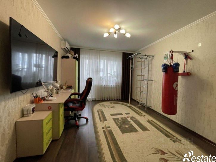 2-комн квартира Северный мкр, 32,  д. 32