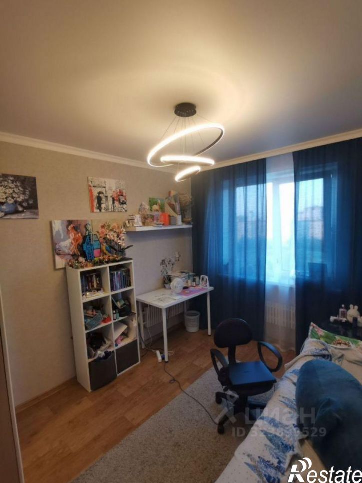 3-комн квартира мкр Королева, 12,  д. 12