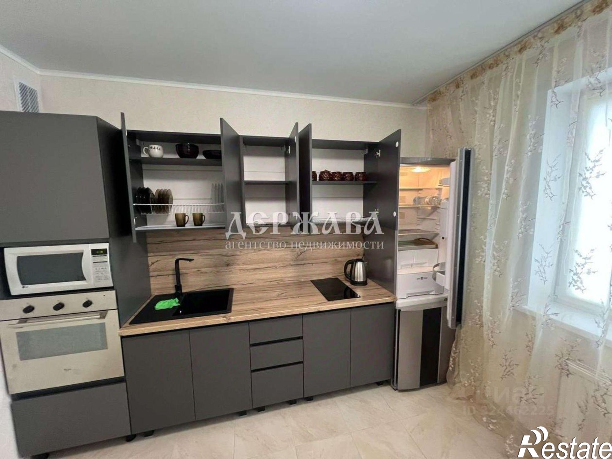 Сдать квартиру за 30 000 рублей на Степной мкр, 32Г