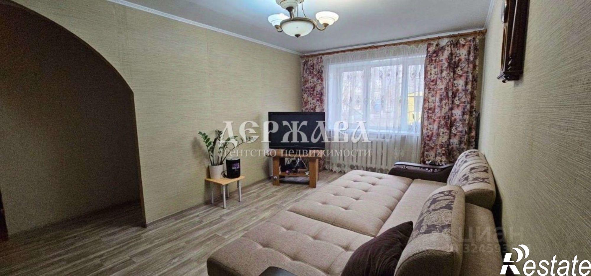 Купить квартиру за 3 450 000 рублей на Горняк мкр,дом 11