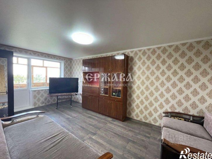 2-комн квартира улица Хмелёва, 1,  д. 1