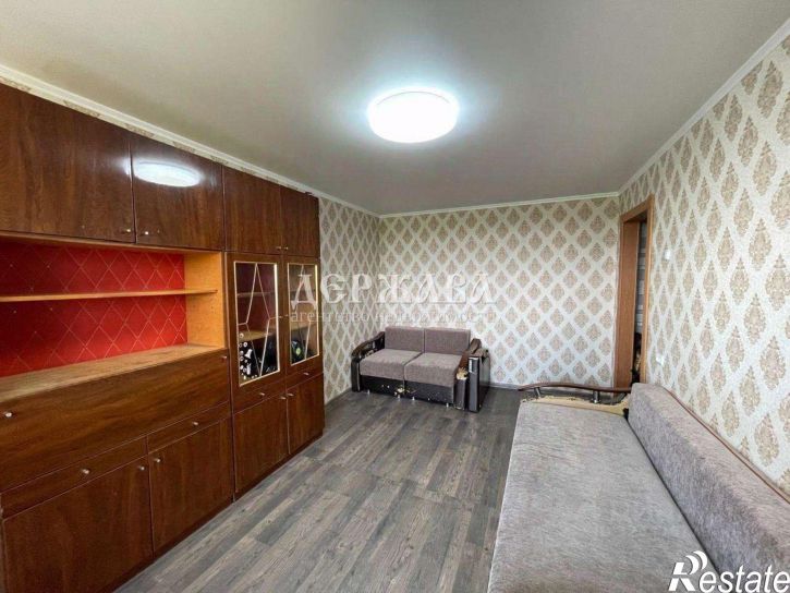 2-комн квартира улица Хмелёва, 1,  д. 1