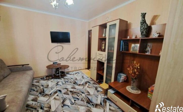 2-комн квартира мкр Буденного, 8а,  д. 8а