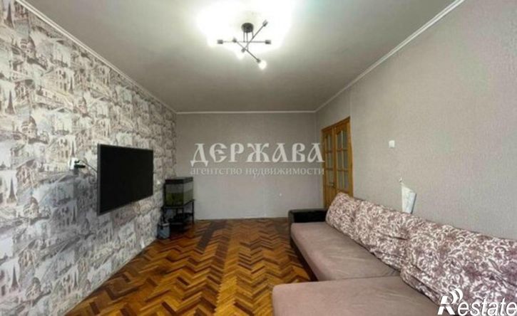 4-комн квартира Олимпийский мкр, 1,  д. 1