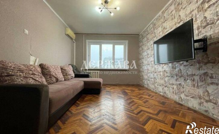 4-комн квартира Олимпийский мкр, 1,  д. 1