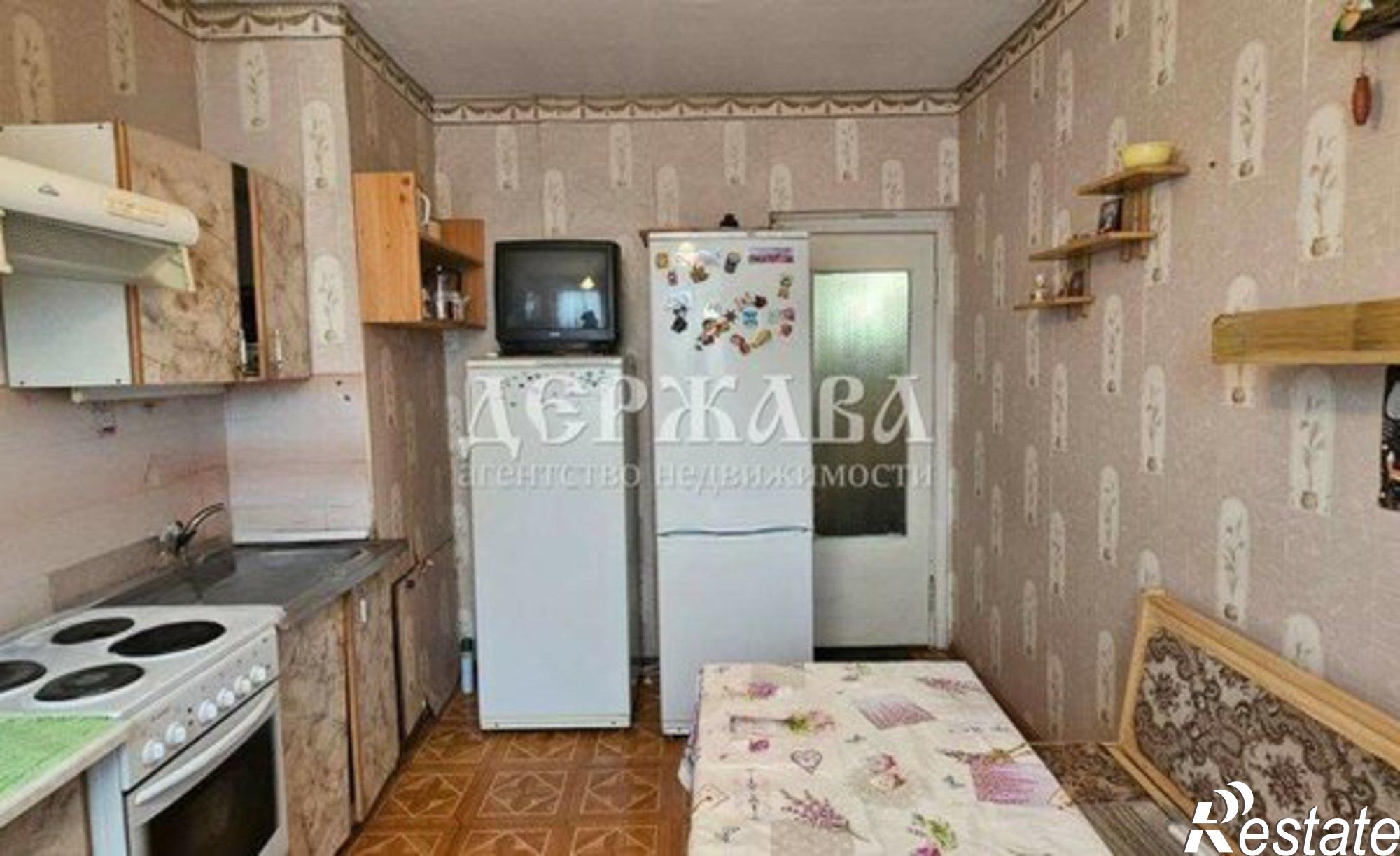 Купить квартиру за 5 500 000 рублей на мкр Зеленый Лог, 1